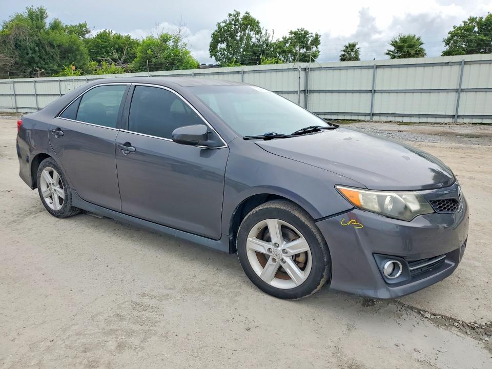2013 Toyota Camry მანქანა იყიდება აუქციონზე, vin: 4T1BF1FK6DU288140, აუქციონის ნომერი: 56348226