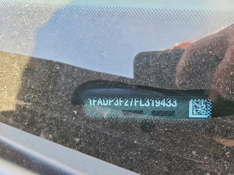 2015 Ford Focus მანქანა იყიდება აუქციონზე, vin: 1FADP3F27FL319433, აუქციონის ნომერი: 55528456