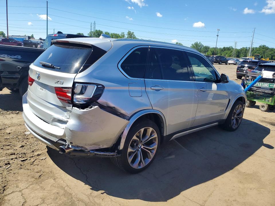 Продажа на аукционе авто 2017 Bmw X5, vin: 5UXKR0C35H0V77802, номер лота: 57186356