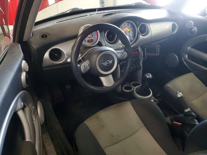 2006 Mini Cooper მანქანა იყიდება აუქციონზე, vin: WMWRC33586TK68614, აუქციონის ნომერი: 57560616