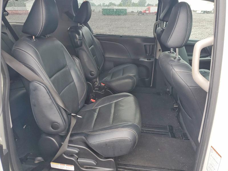 Aukcja sprzedaży 2015 Toyota Sienna, vin: 5TDXK3DC9FS637022, numer aukcji: 58742356