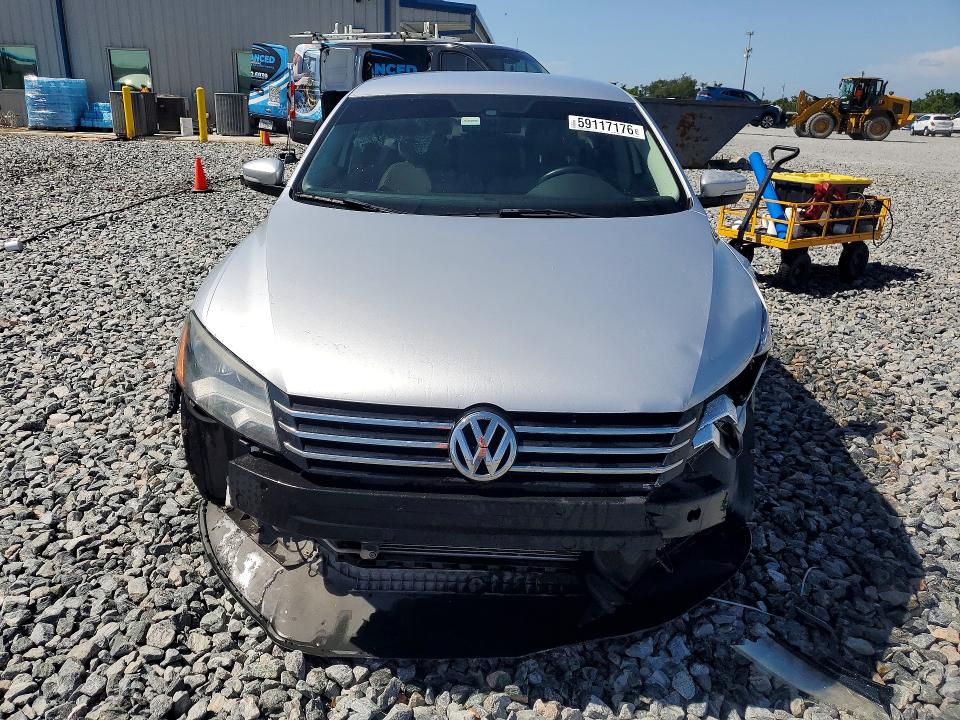 2013 Volkswagen Passat მანქანა იყიდება აუქციონზე, vin: 1VWBH7A36DC000900, აუქციონის ნომერი: 59117176