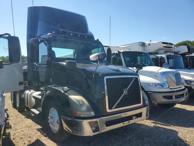 Aukcja sprzedaży 2016 Volvo Vnl, vin: 4V4NC9EG8GN959896, numer aukcji: 56373296