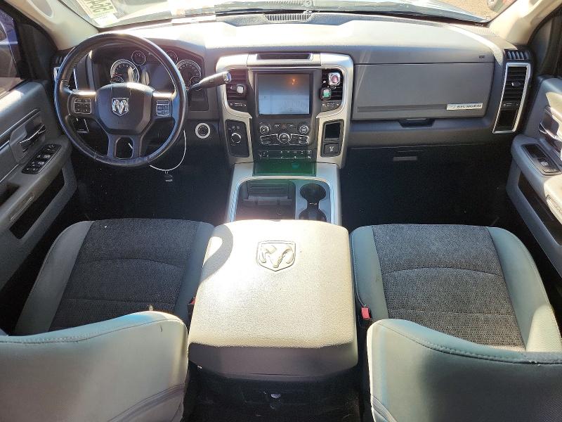 56401376 :رقم المزاد ، 3C6UR5ML4HG563091 vin ، 2017 Ram 2500 مزاد بيع