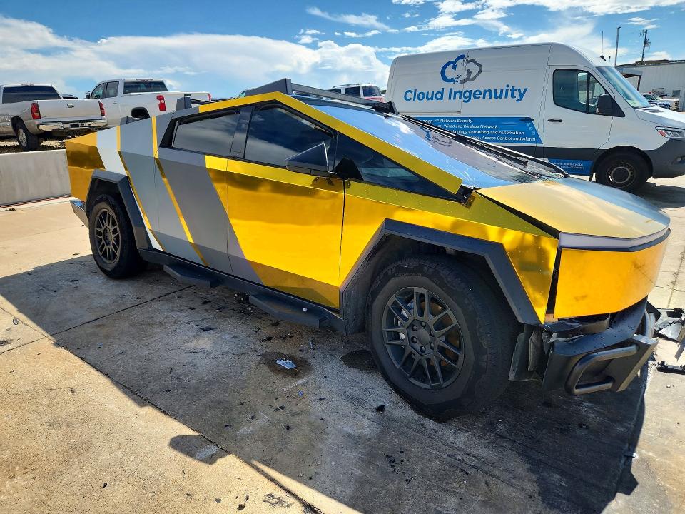 Продажа на аукционе авто 2025 Tesla Cybertruck, vin: 7G2CEHED0SA067723, номер лота: 56941996