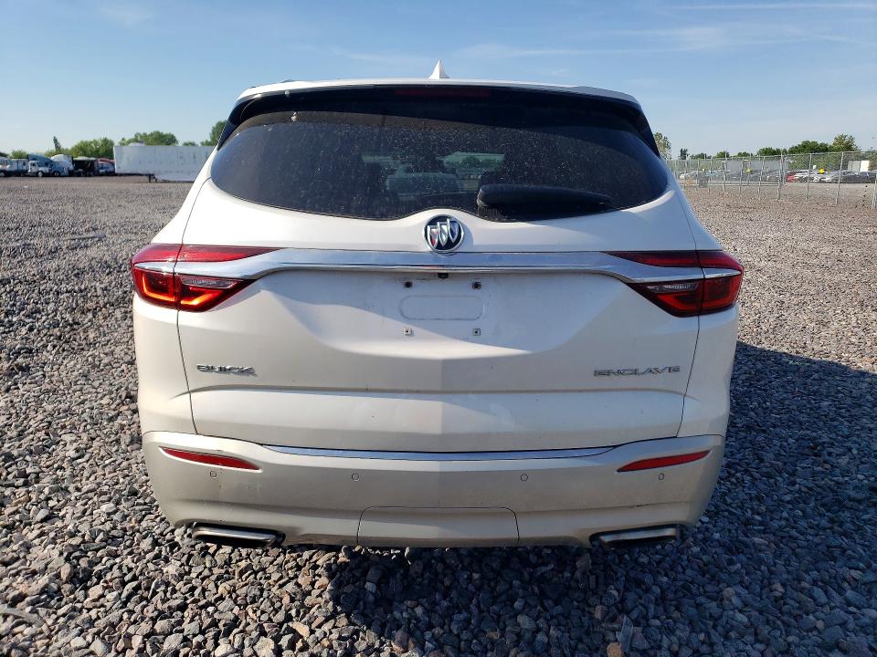 55951856 :رقم المزاد ، 5GAERBKW3JJ188437 vin ، 2018 Buick Enclave مزاد بيع