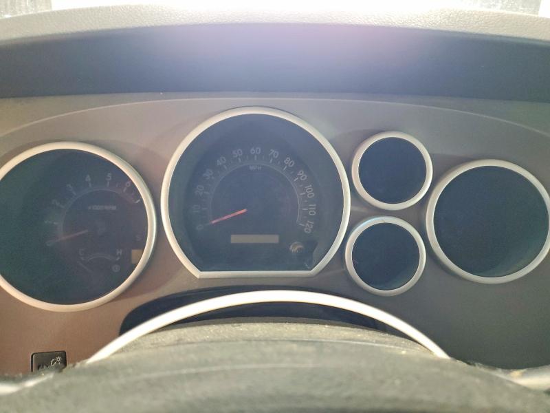 57628176 :رقم المزاد ، 5TFUY5F19AX106057 vin ، 2010 Toyota Tundra مزاد بيع