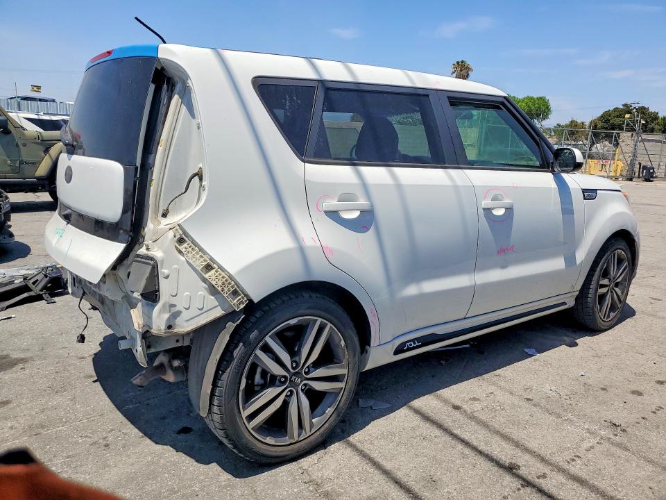 55810846 :رقم المزاد ، KNDJP3A58G7386101 vin ، 2016 Kia Soul مزاد بيع