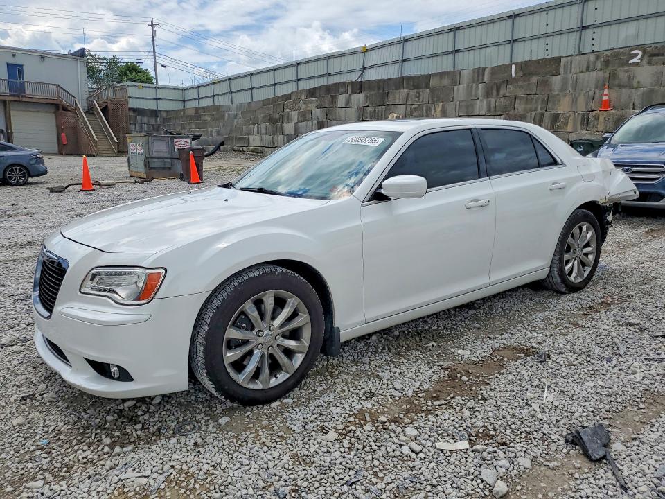58095766 :رقم المزاد ، 2C3CCARG4DH560054 vin ، 2013 Chrysler 300 مزاد بيع