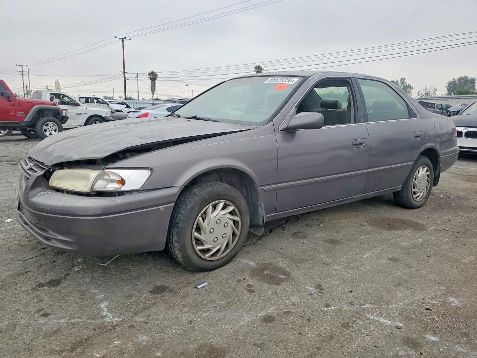 1998 Toyota Camry მანქანა იყიდება აუქციონზე, vin: JT2BG22KXW0241810, აუქციონის ნომერი: 55525356