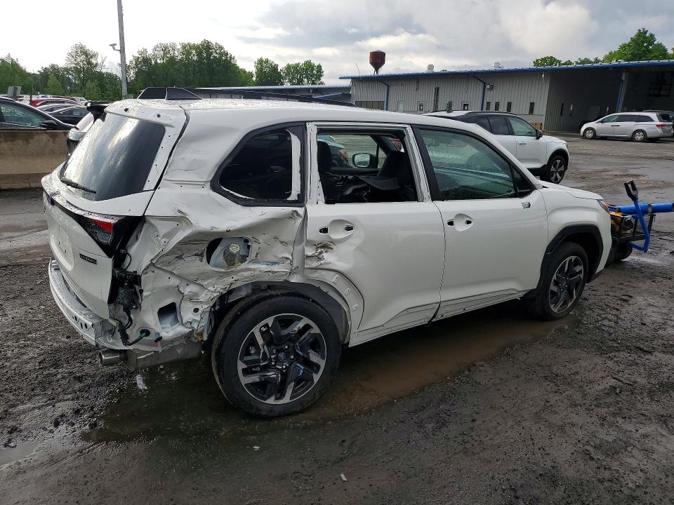 Продажа на аукционе авто 2025 Subaru Forester, vin: JF2SLSRD2SH449364, номер лота: 58697716