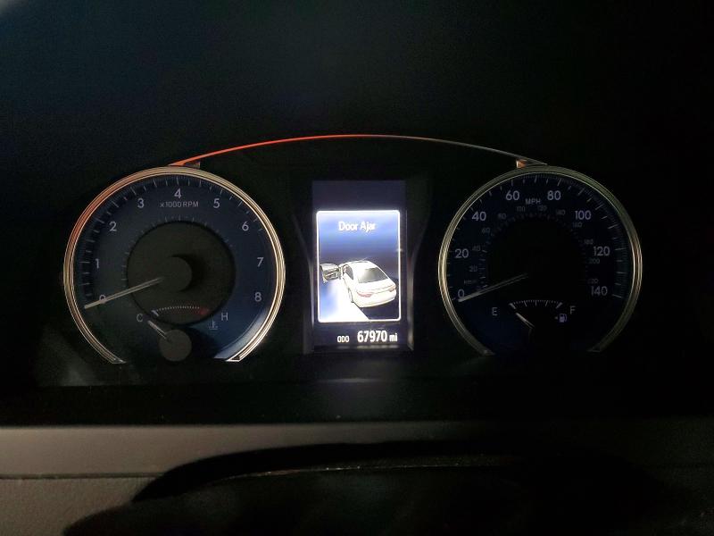 55877856 :رقم المزاد ، 4T1BF1FK1HU312494 vin ، 2017 Toyota Camry مزاد بيع