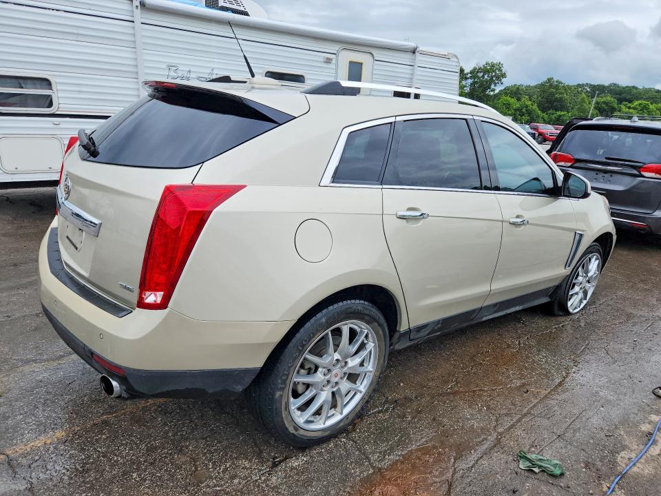 56467126 :رقم المزاد ، 3GYFNDE33FS517309 vin ، 2015 Cadillac Srx مزاد بيع