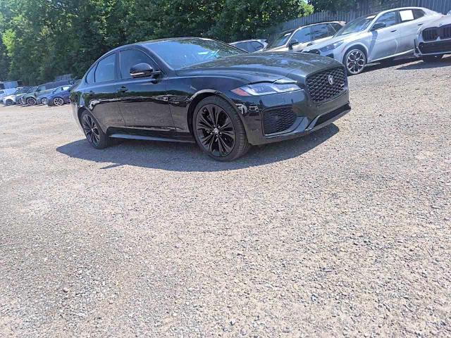 Продажа на аукционе авто 2024 Jaguar Xf, vin: SAJBL4GX0RCY96548, номер лота: 55640106