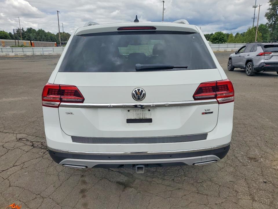 2018 Volkswagen Atlas მანქანა იყიდება აუქციონზე, vin: 1V2NR2CA8JC541114, აუქციონის ნომერი: 56184236