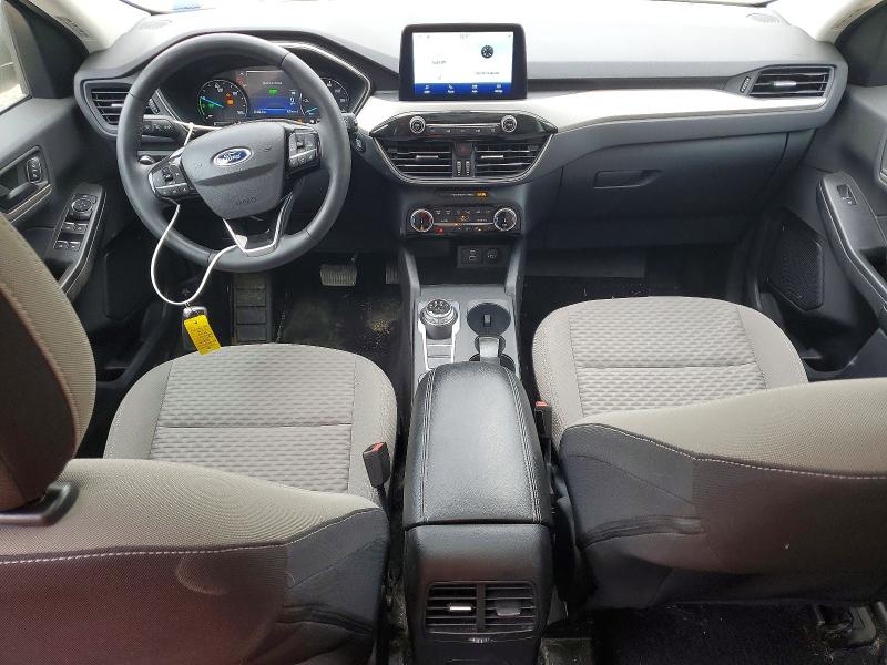 2022 Ford Escape მანქანა იყიდება აუქციონზე, vin: 1FMCU9BZ0NUA86858, აუქციონის ნომერი: 55722786