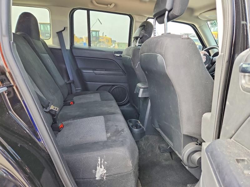 56044616 :رقم المزاد ، 1C4NJRFB7FD417567 vin ، 2015 Jeep Patriot مزاد بيع