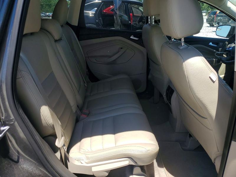 56240346 :رقم المزاد ، 1FMCU0G96FUB10697 vin ، 2015 Ford Escape مزاد بيع