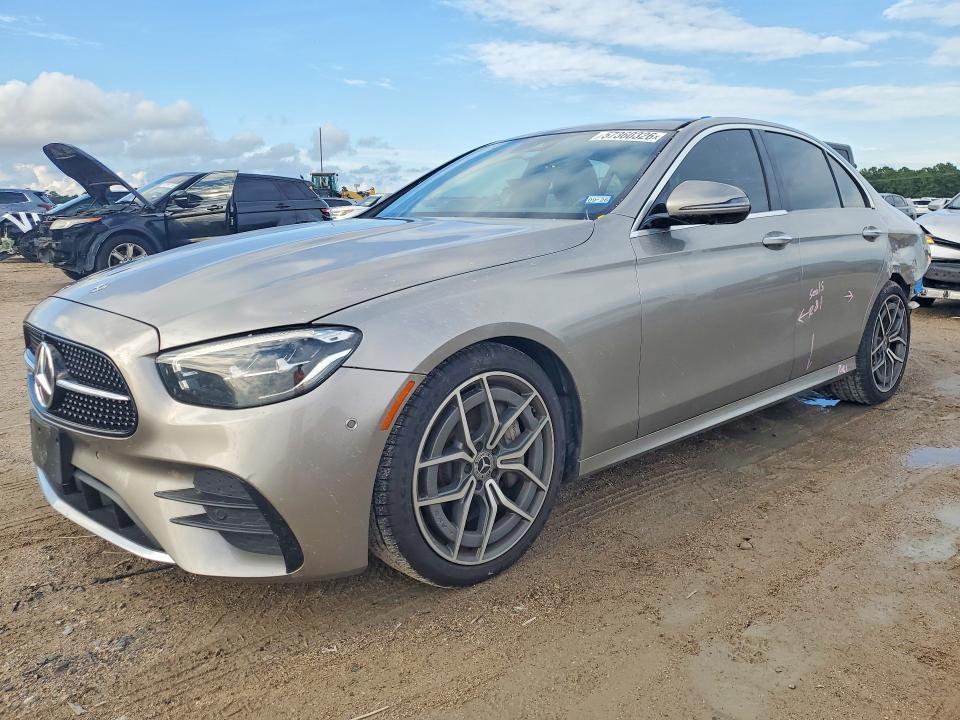 Auction sale of the 2021 Mercedes-benz E, vin: W1KZF8DB0MA899125, lot number: 57360326