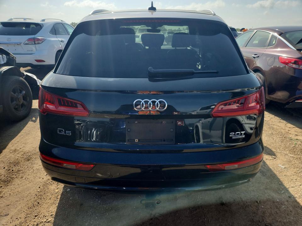 58466286 :رقم المزاد ، WA1BNAFY4J2051157 vin ، 2018 Audi Q5 مزاد بيع