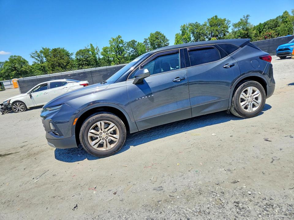 57722666 :رقم المزاد ، 3GNKBBRA0KS662111 vin ، 2019 Chevrolet Blazer مزاد بيع