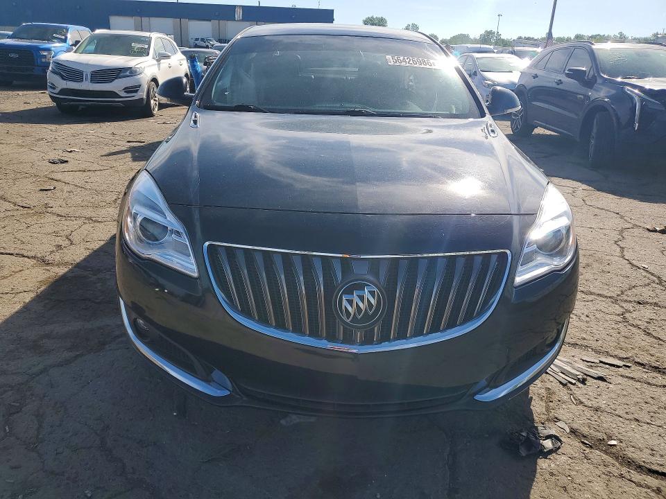 56426986 :رقم المزاد ، 2G4GS5GX0G9175515 vin ، 2016 Buick Regal مزاد بيع