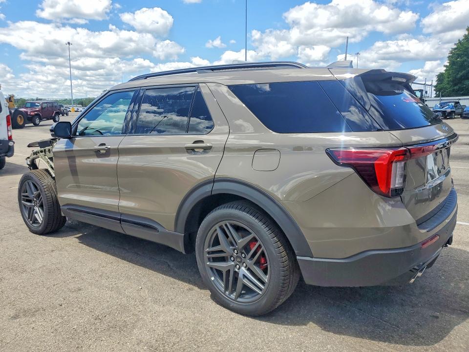 2026 Ford Explorer მანქანა იყიდება აუქციონზე, vin: 1FMWK8GC4TGB43401, აუქციონის ნომერი: 57126836
