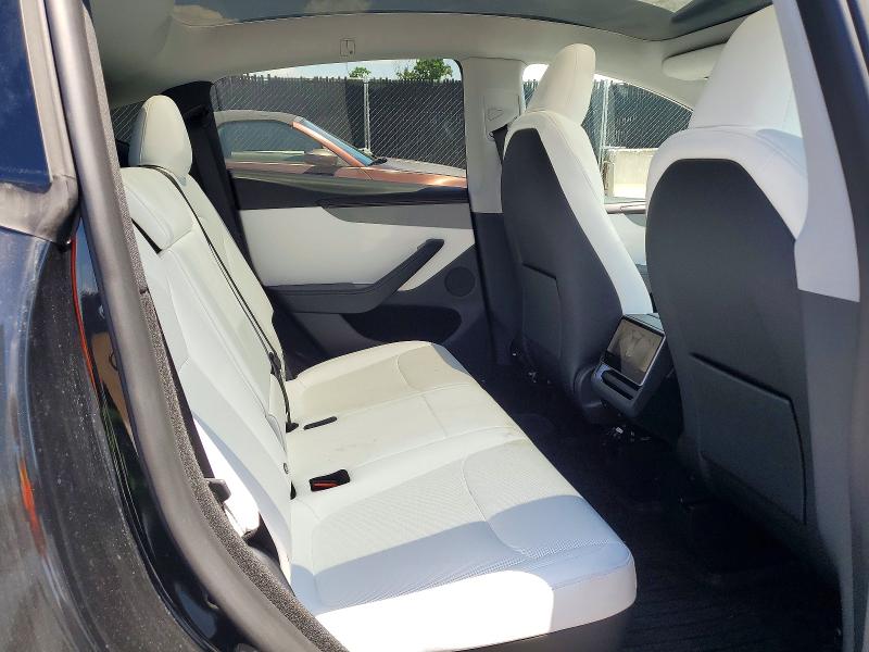 2026 Tesla Model Y მანქანა იყიდება აუქციონზე, vin: 7SAYGDED9TF381583, აუქციონის ნომერი: 57637136