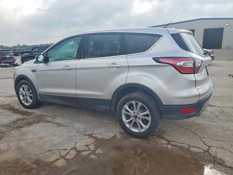 56081686 :رقم المزاد ، 1FMCU0GD0HUA80913 vin ، 2017 Ford Escape مزاد بيع