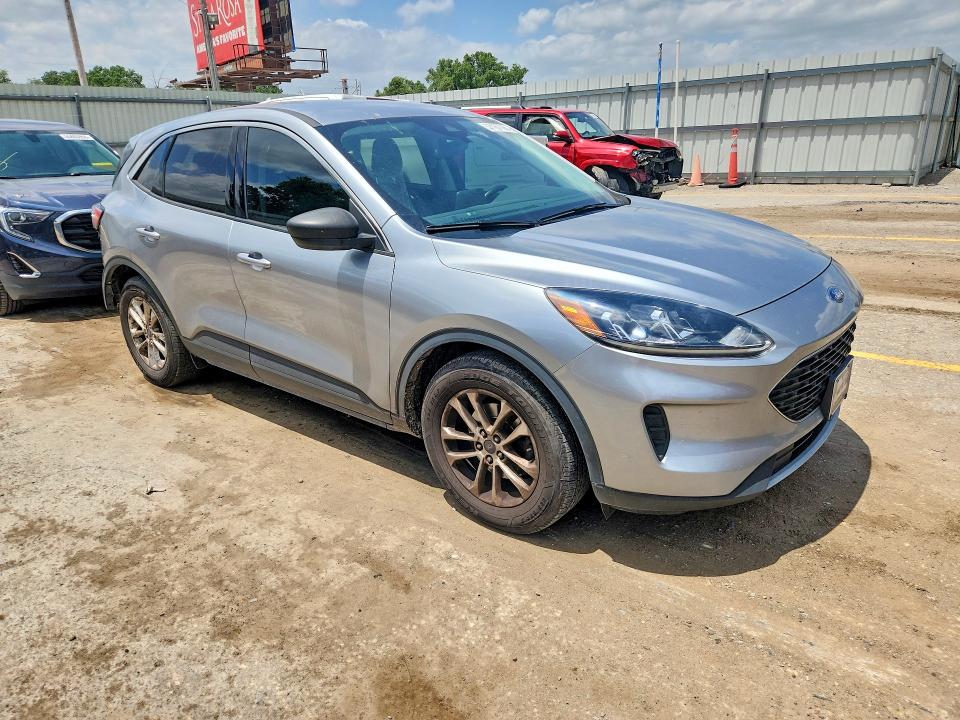 2022 Ford Escape მანქანა იყიდება აუქციონზე, vin: 1FMCU0G63NUB56511, აუქციონის ნომერი: 57167796