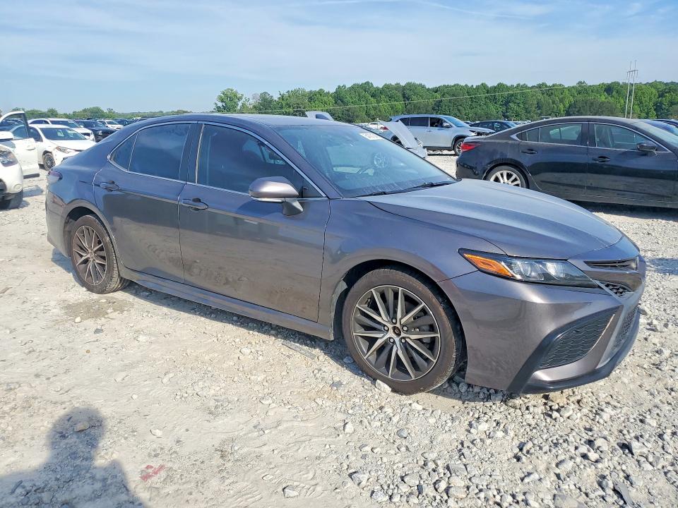 Aukcja sprzedaży 2021 Toyota Camry, vin: 4T1G11AK2MU483633, numer aukcji: 54701246