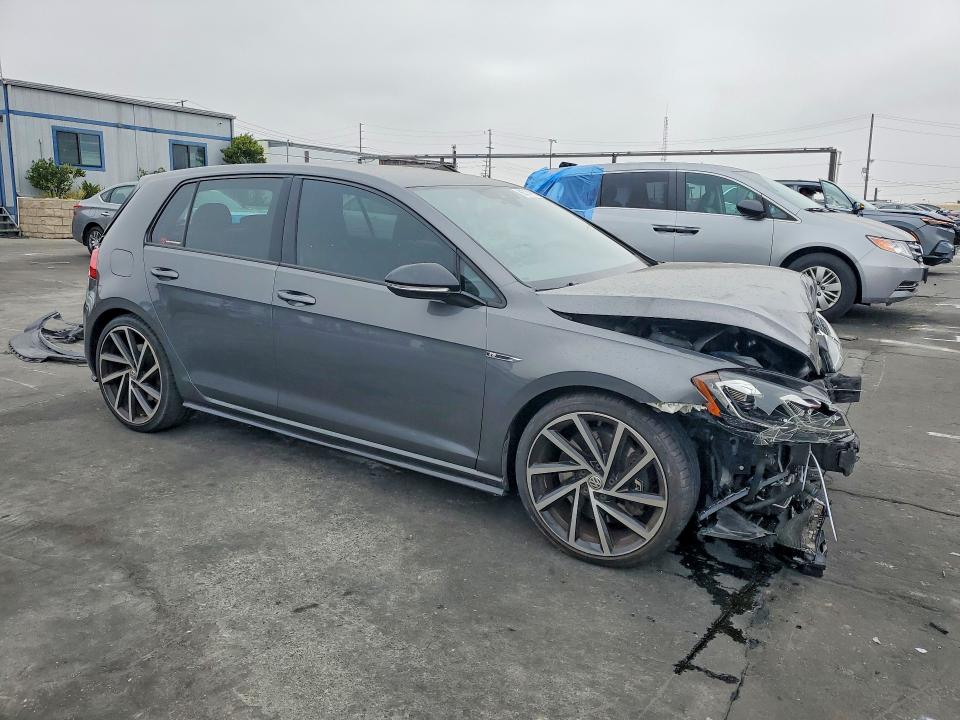 Продажа на аукционе авто 2018 Volkswagen Golf R, vin: WVWVF7AU2JW067342, номер лота: 56314126
