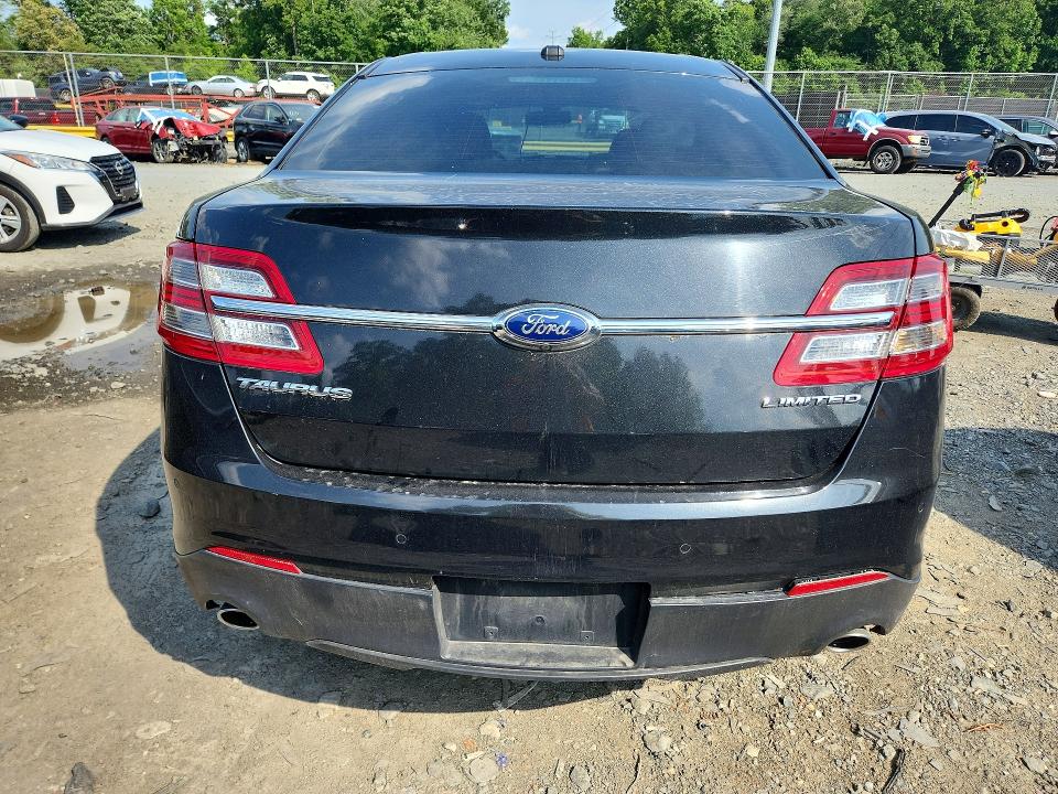 57311106 :رقم المزاد ، 1FAHP2F82FG114515 vin ، 2015 Ford Taurus مزاد بيع