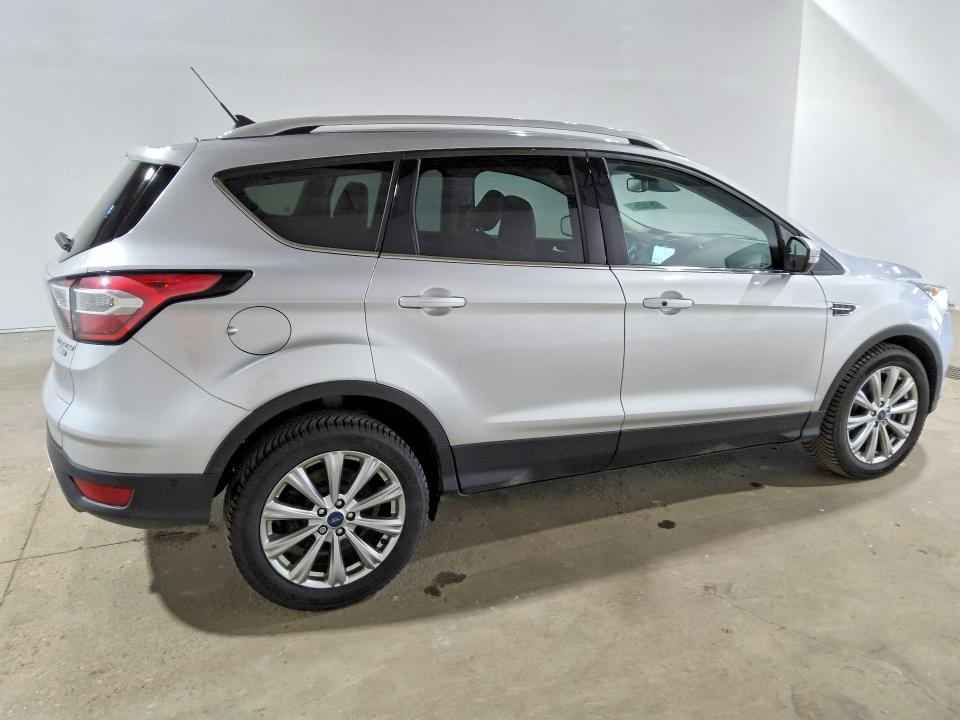 Продаж на аукціоні авто 2018 Ford Escape, vin: 1FMCU9J93JUD28036, номер лоту: 57221476
