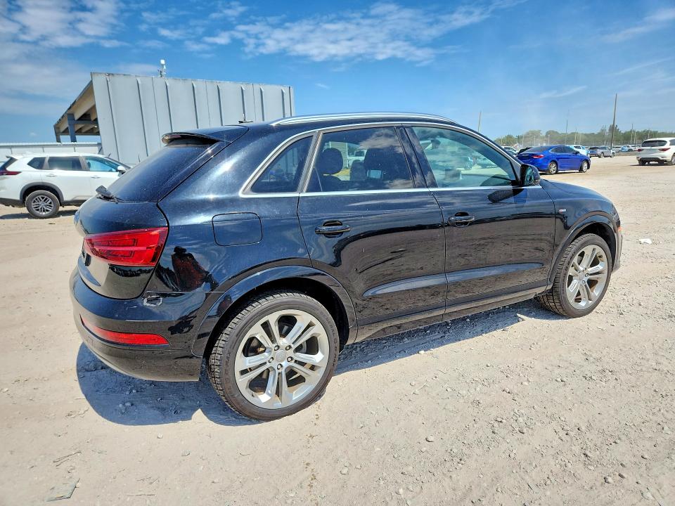 2018 Audi Q3 მანქანა იყიდება აუქციონზე, vin: WA1HCCFS5JR019168, აუქციონის ნომერი: 57203006