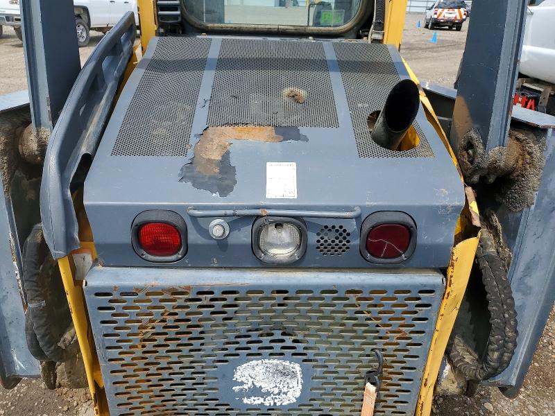 Продажа на аукционе авто 2010 John Deere Skidsteer, vin: T0318DJ183788, номер лота: 59072616