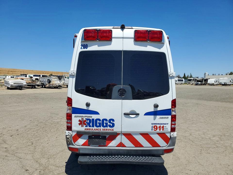 56861776 :رقم المزاد ، WDAPE7CD8HP412907 vin ، 2017 Mercedes-benz Sprinter مزاد بيع