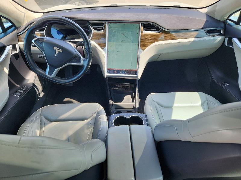 Продаж на аукціоні авто 2015 Tesla Model S, vin: 5YJSA1E28FF118930, номер лоту: 55302926