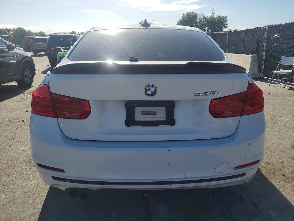 Продаж на аукціоні авто 2016 Bmw 328, vin: WBA8E9G51GNU30169, номер лоту: 55566786