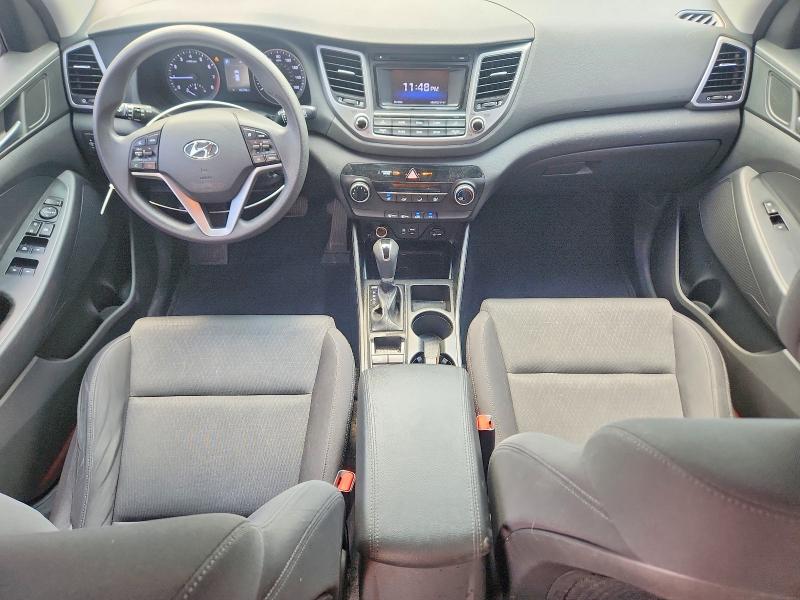 58285316 :رقم المزاد ، KM8J33A4XHU499002 vin ، 2017 Hyundai Tucson مزاد بيع