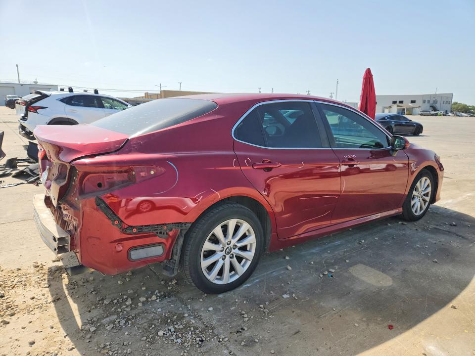 Продажа на аукционе авто 2018 Toyota Camry, vin: 4T1B11HK0JU610858, номер лота: 59551366