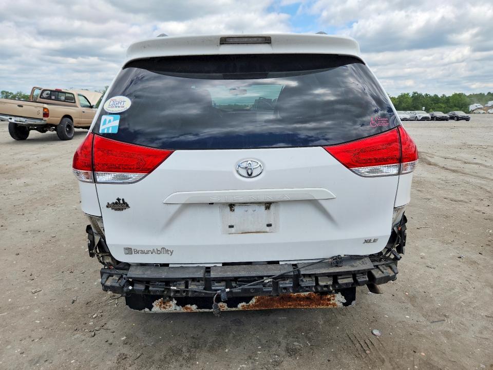 Aukcja sprzedaży 2013 Toyota Sienna, vin: 5TDYK3DC7DS289352, numer aukcji: 56459616