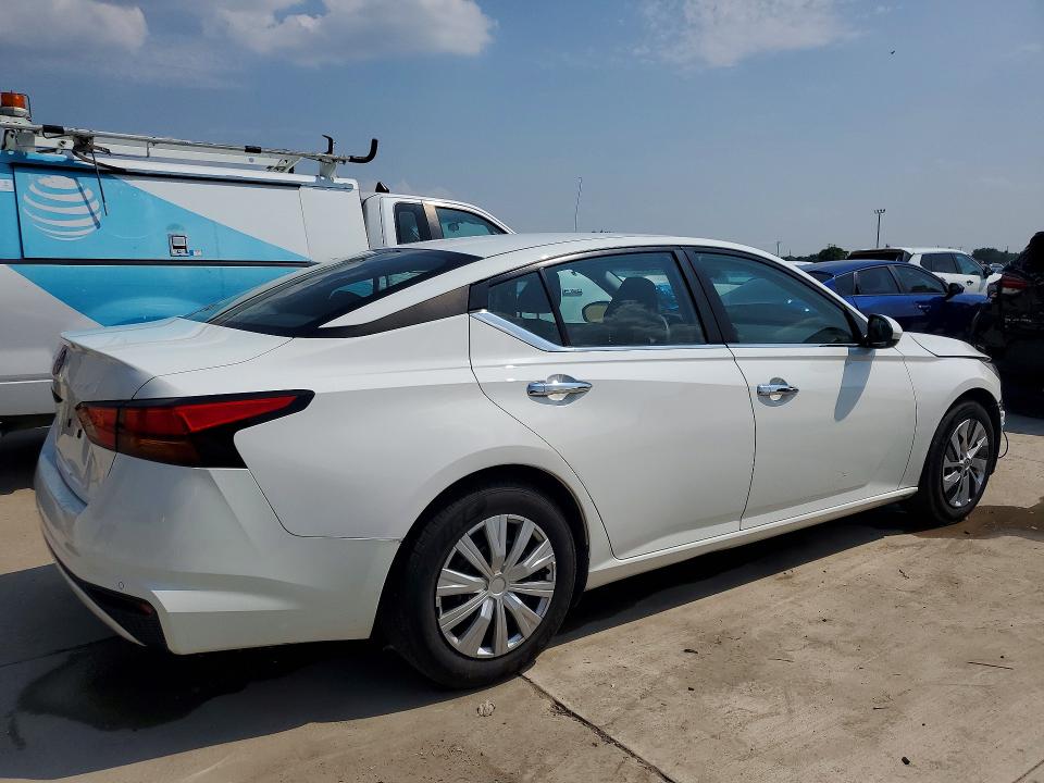 58133666 :رقم المزاد ، 1N4BL4BV5PN329473 vin ، 2023 Nissan Altima مزاد بيع