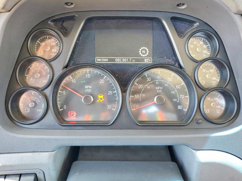 2015 Peterbilt 579 მანქანა იყიდება აუქციონზე, vin: 1XPBA48X3FD299336, აუქციონის ნომერი: 57911696