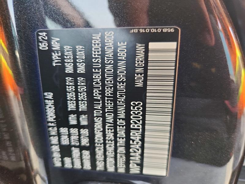 57239746 :رقم المزاد ، WP1AA2A54RLB20353 vin ، 2024 Porsche Macan مزاد بيع