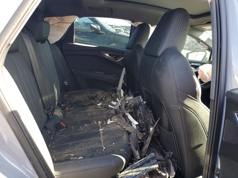 56968246 :رقم المزاد ، WA132BFZ4PP071108 vin ، 2023 Audi Q4 E-tron مزاد بيع