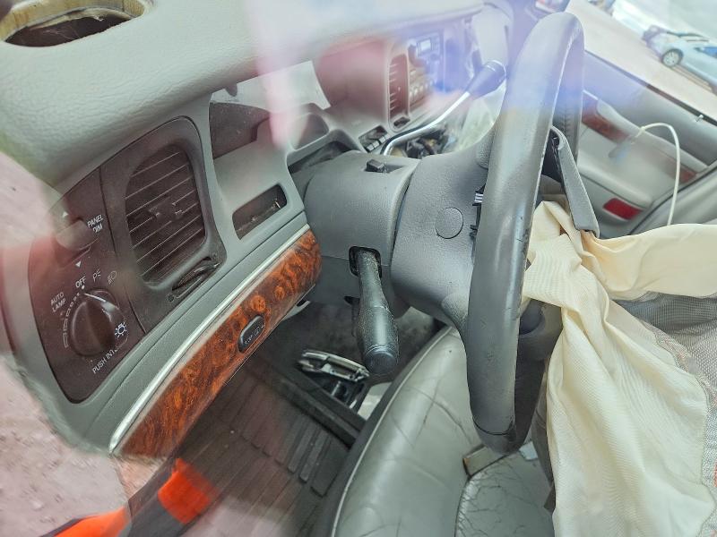 1997 Mercury Grand Marquis მანქანა იყიდება აუქციონზე, vin: 2MELM75W4VX673422, აუქციონის ნომერი: 56137586