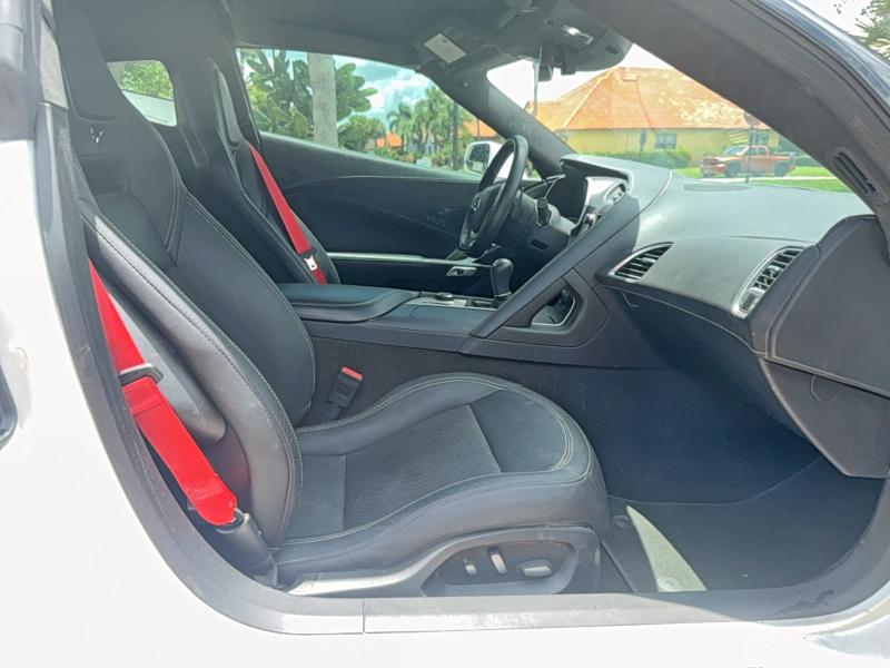 57727986 :رقم المزاد ، 1G1YL2D71G5104192 vin ، 2016 Chevrolet Corvette مزاد بيع