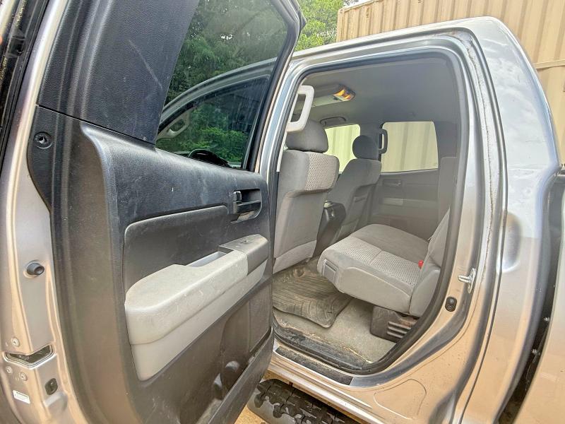 2010 Toyota Tundra მანქანა იყიდება აუქციონზე, vin: 5TFUY5F12AX143337, აუქციონის ნომერი: 58003676