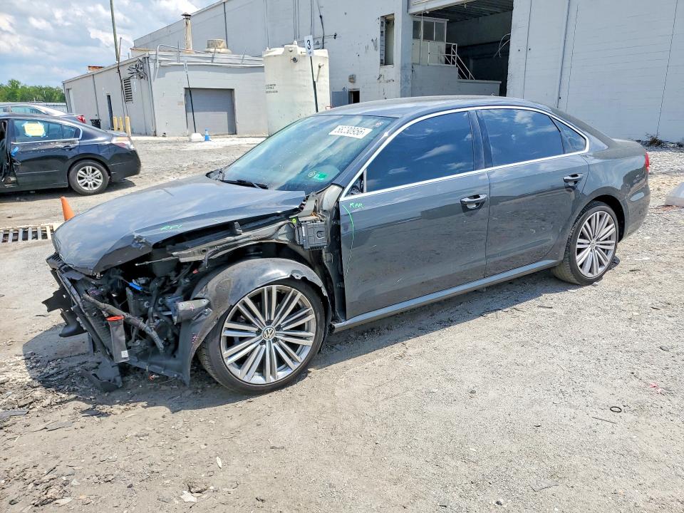 2014 Volkswagen Passat მანქანა იყიდება აუქციონზე, vin: 1VWBT7A32EC082706, აუქციონის ნომერი: 58230956